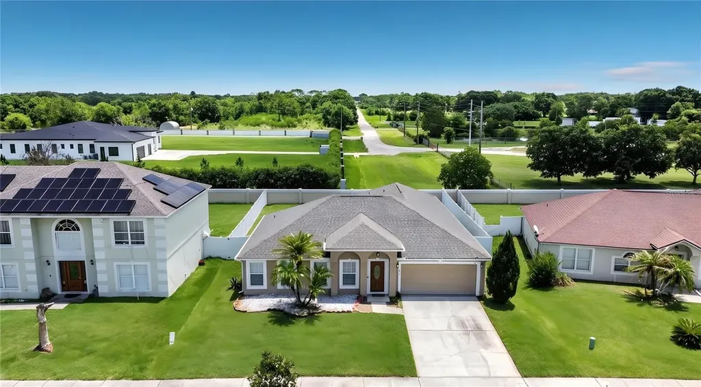 3013 Mandolin Drive Kissimmee FL 34744