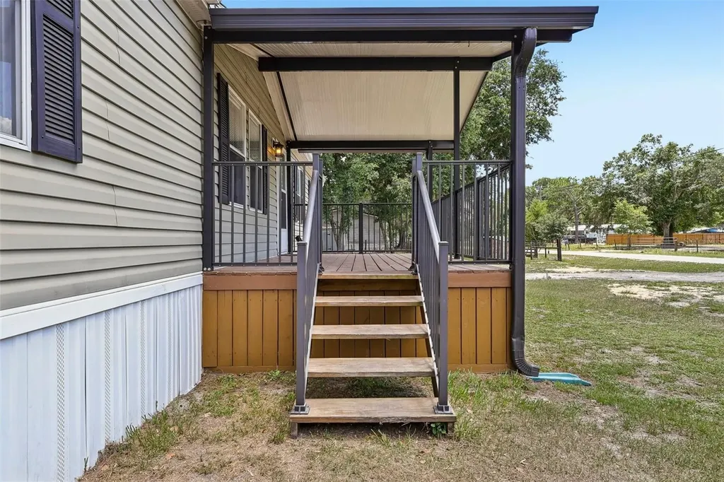 136 Creekwood Run Lakeland FL 33809