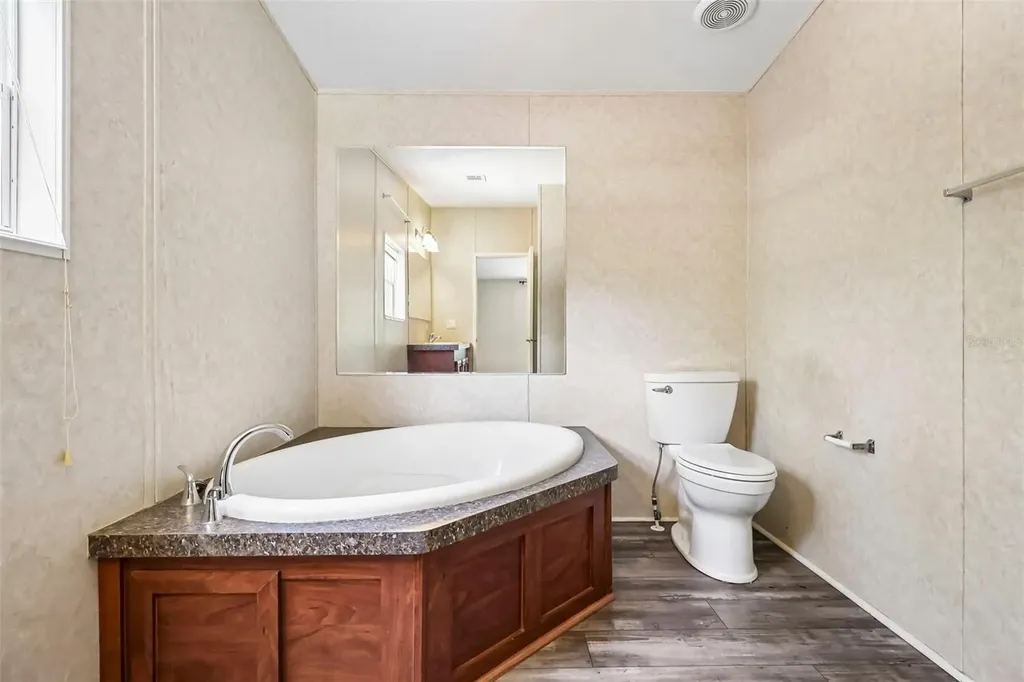 136 Creekwood Run Lakeland FL 33809