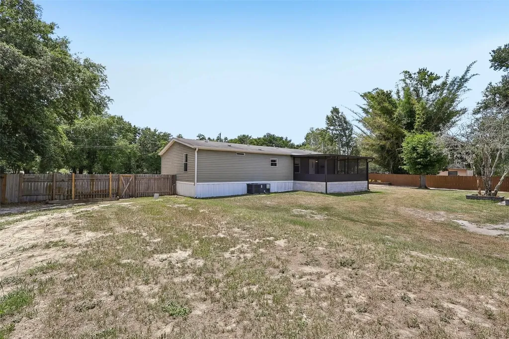136 Creekwood Run Lakeland FL 33809