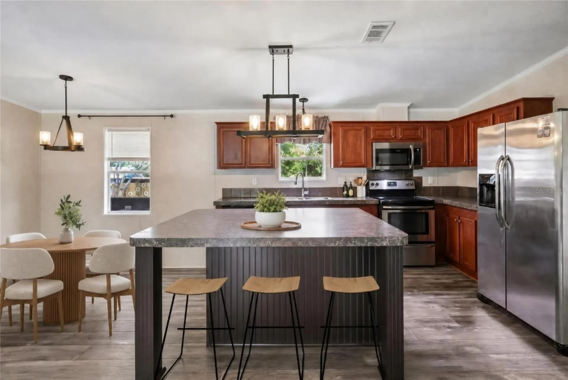 136 Creekwood Run Lakeland FL 33809