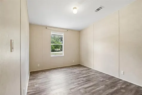 136 Creekwood Run Lakeland FL 33809