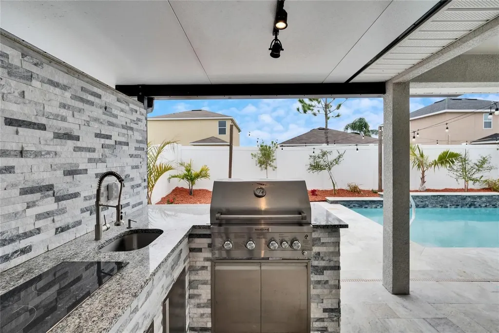 14525 Scottburgh Glen Drive Wimauma FL 33598