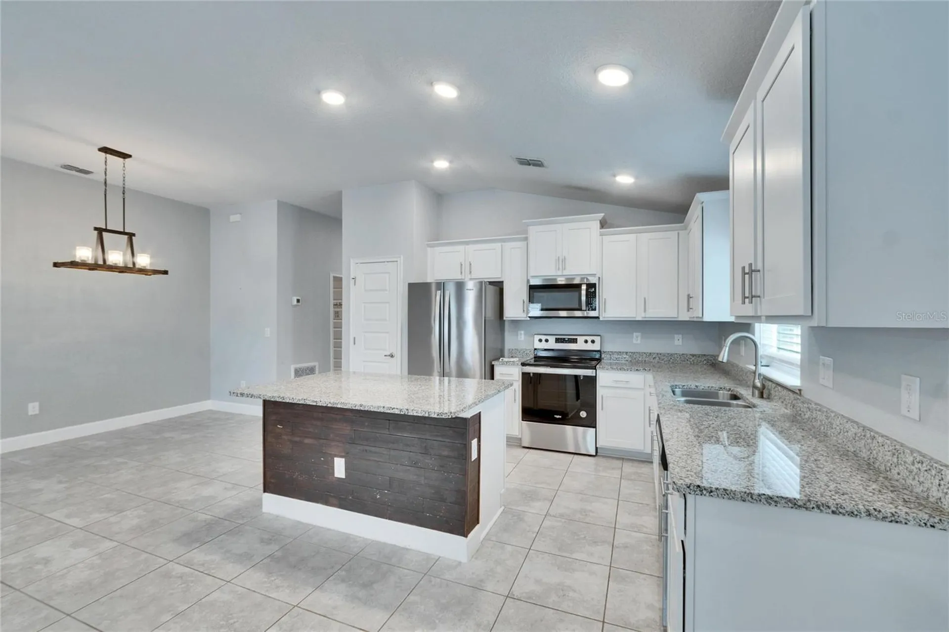 14525 Scottburgh Glen Drive Wimauma FL 33598