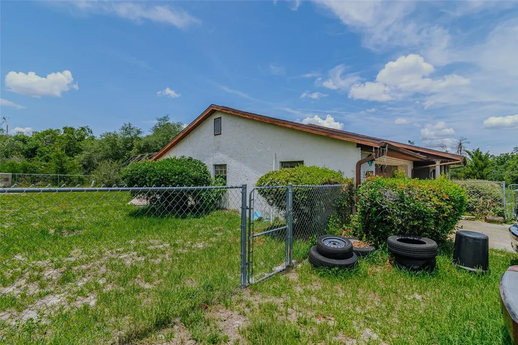 4572 SW 158th Street Road Ocala FL 34473