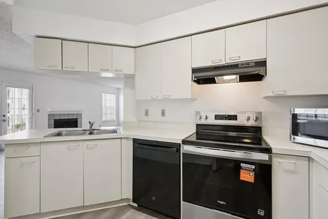 2550 N Alafaya Trail Orlando FL 32826