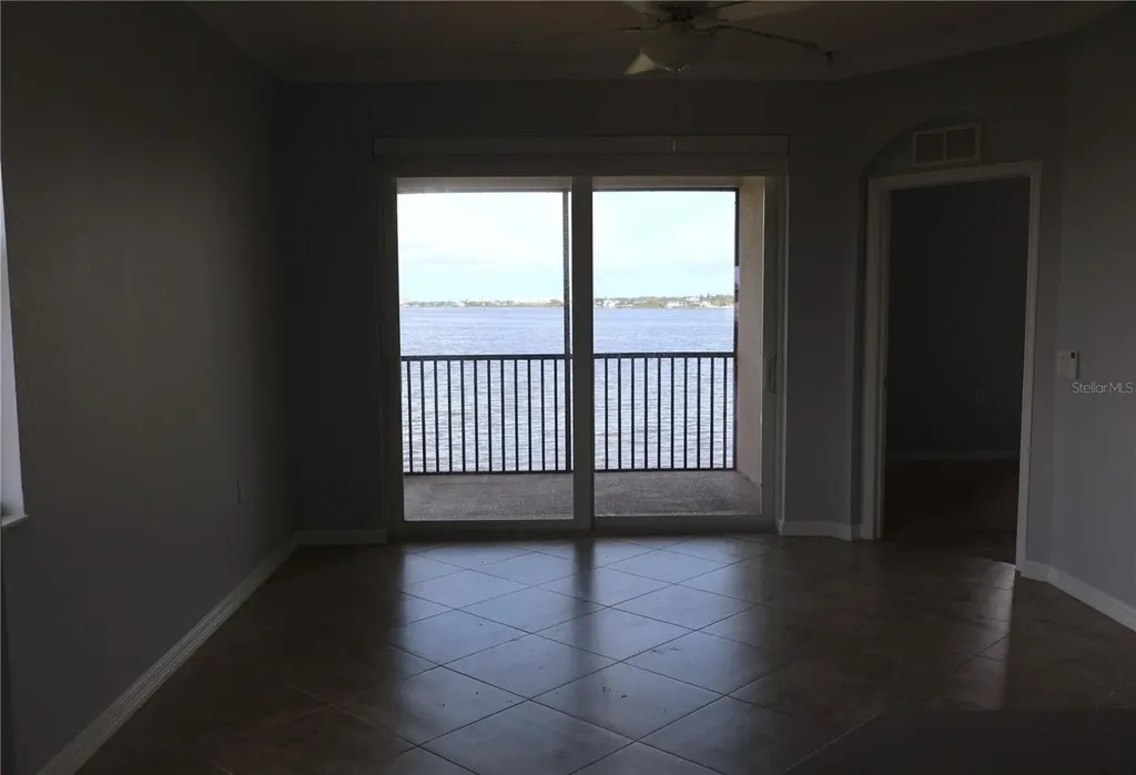 920 Tidewater Shores Loop Bradenton FL 34208
