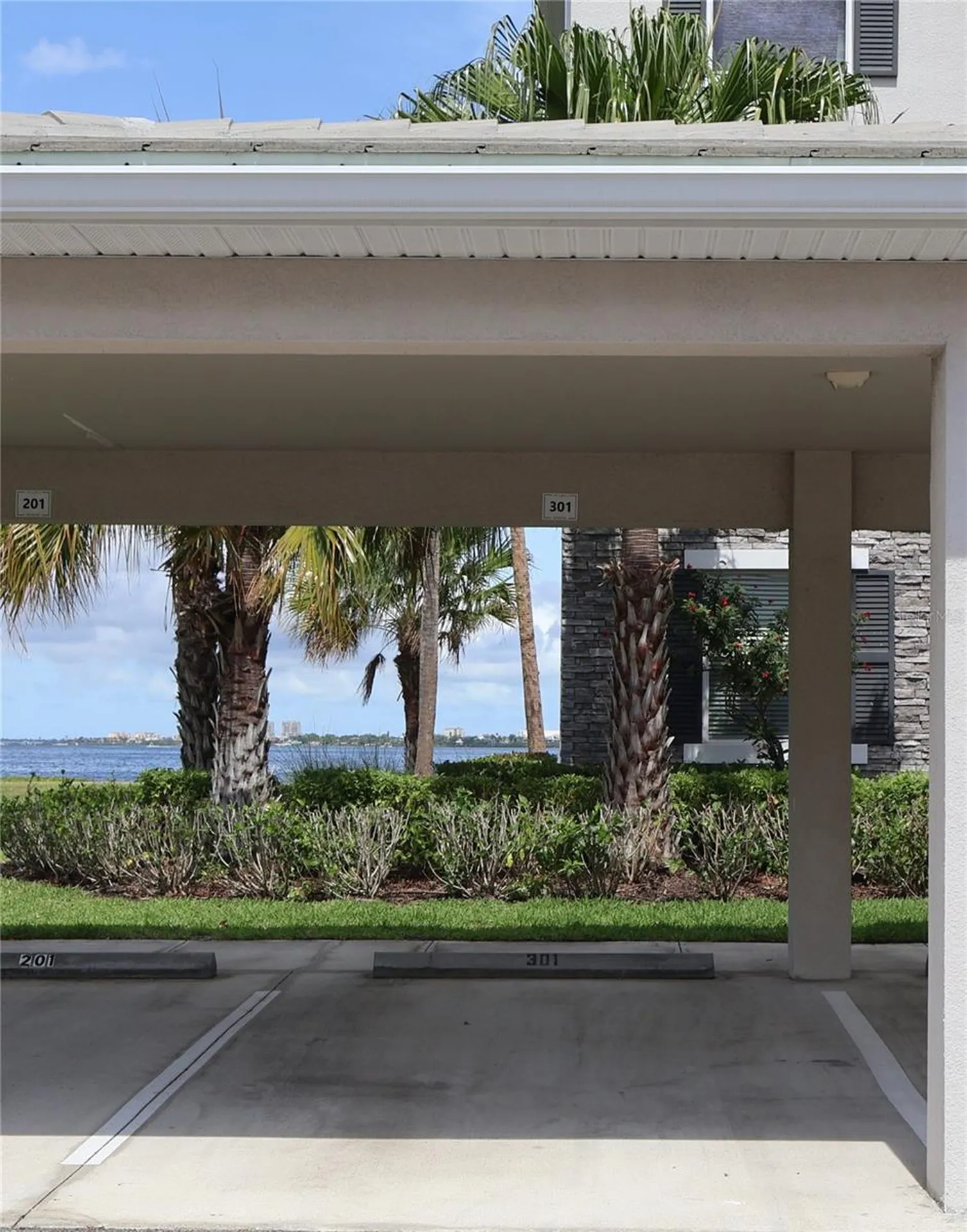 920 Tidewater Shores Loop Bradenton FL 34208