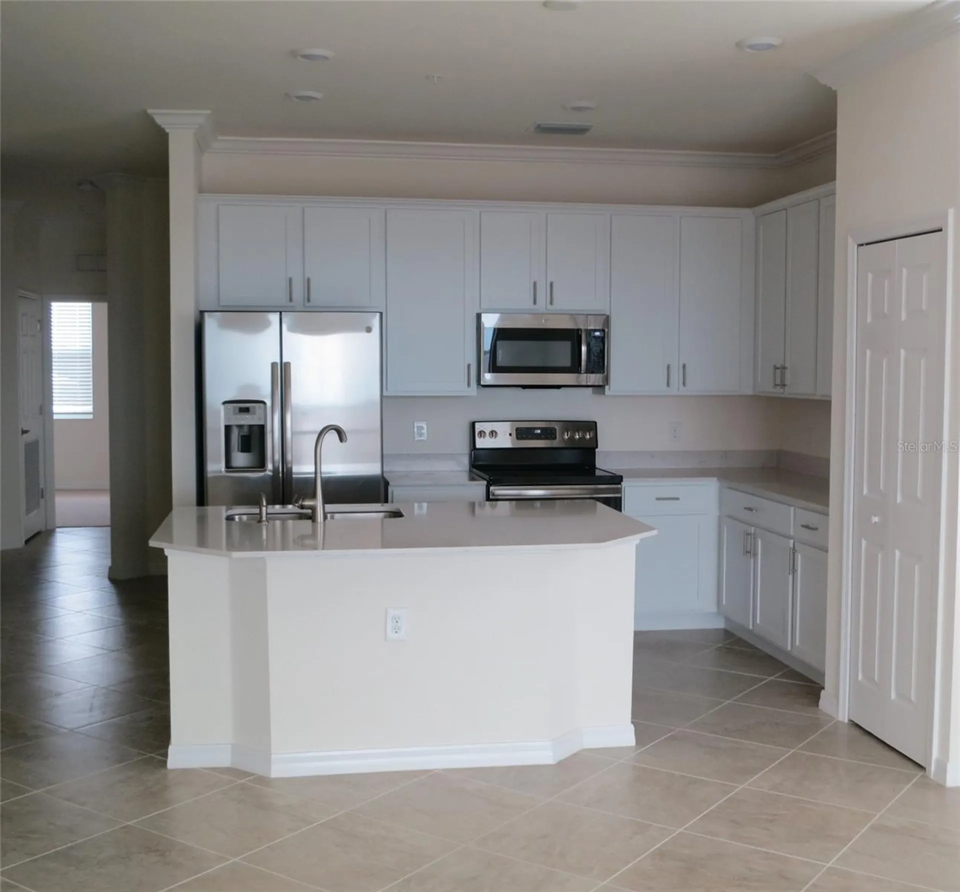 920 Tidewater Shores Loop Bradenton FL 34208