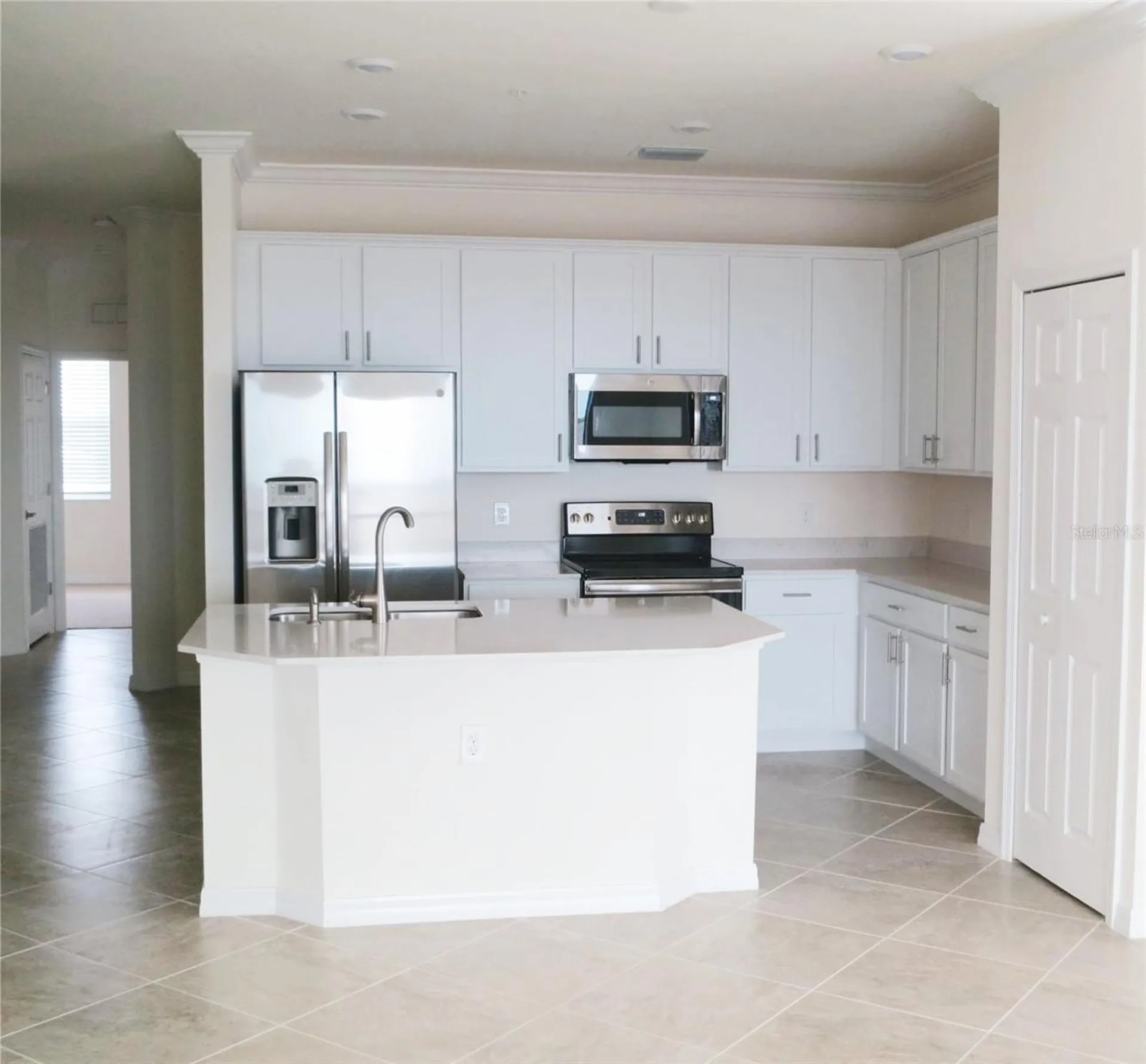 920 Tidewater Shores Loop Bradenton FL 34208