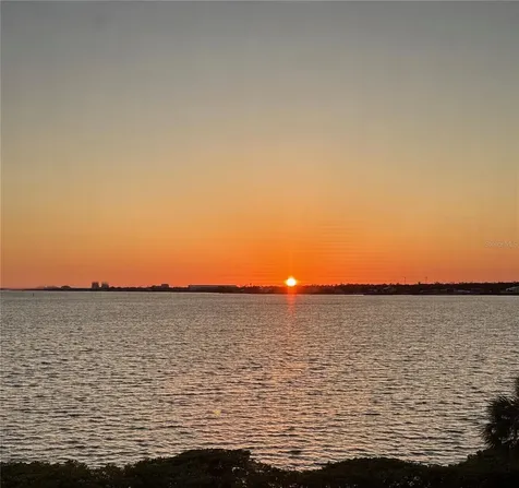 920 Tidewater Shores Loop Bradenton FL 34208