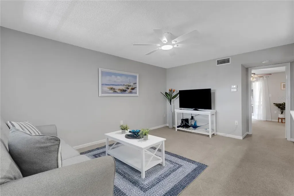105 47th Avenue Drive W Bradenton FL 34207