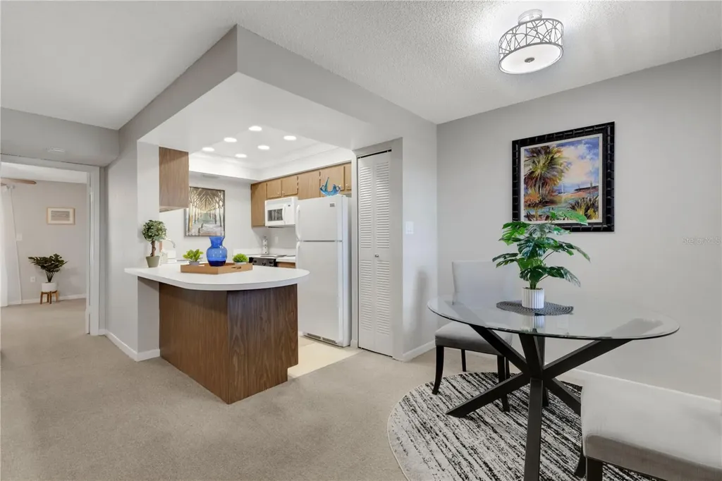 105 47th Avenue Drive W Bradenton FL 34207