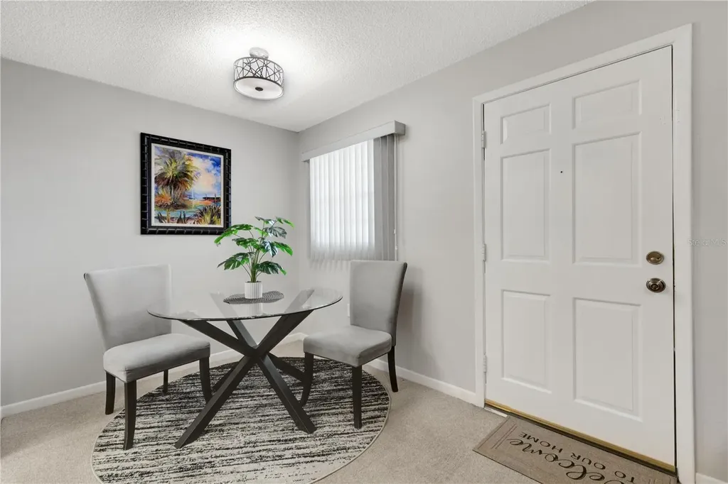 105 47th Avenue Drive W Bradenton FL 34207