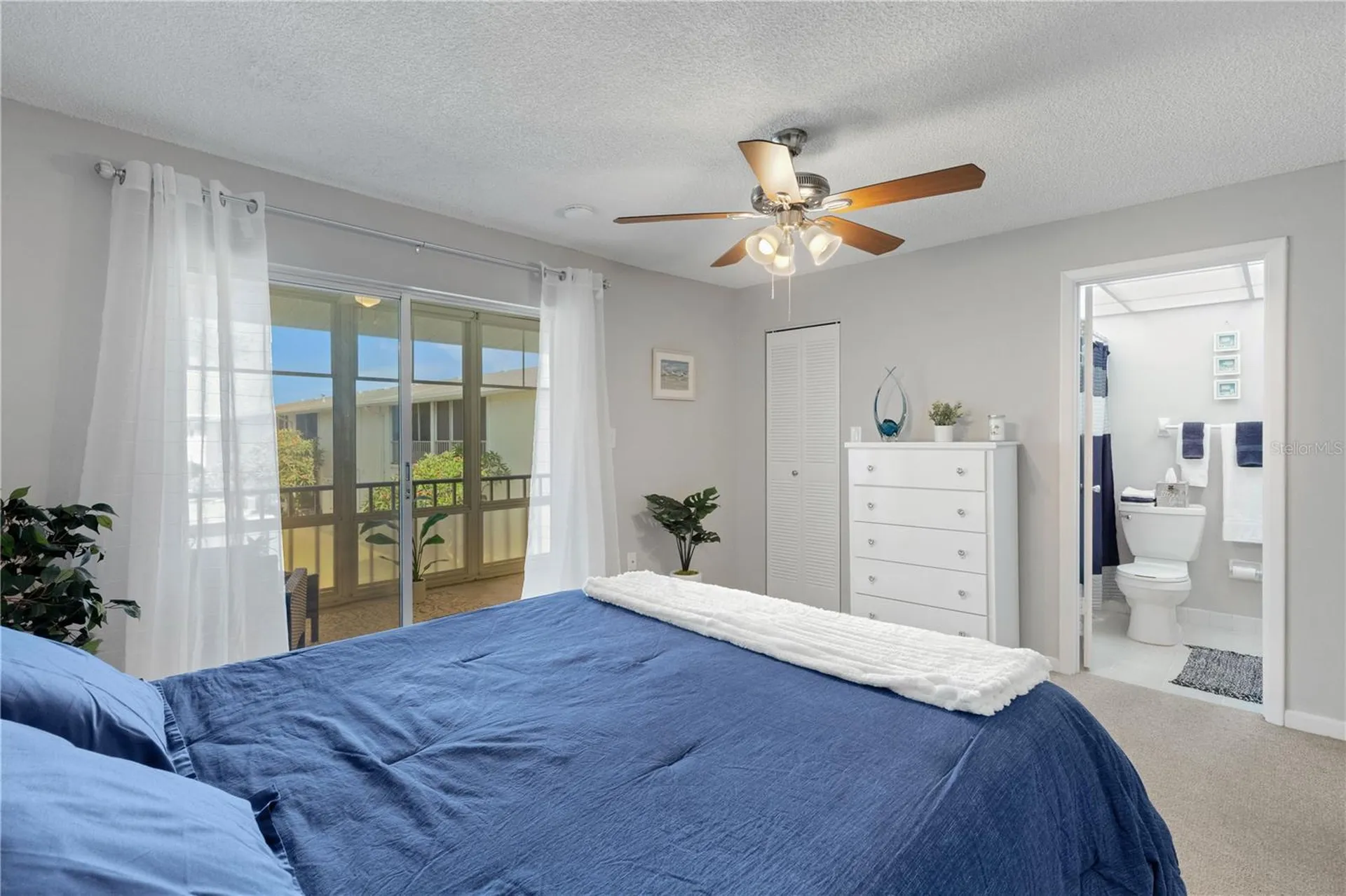 105 47th Avenue Drive W Bradenton FL 34207