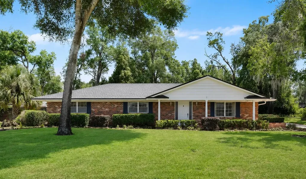 108 Pine Needle Lane Altamonte Springs FL 32714