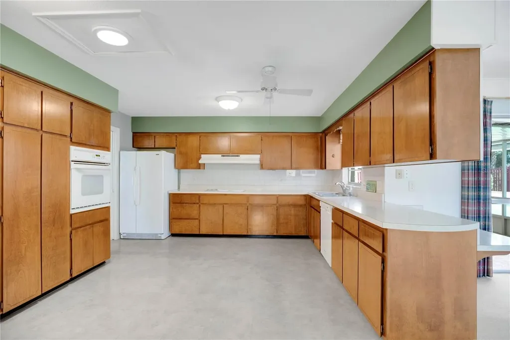 108 Pine Needle Lane Altamonte Springs FL 32714