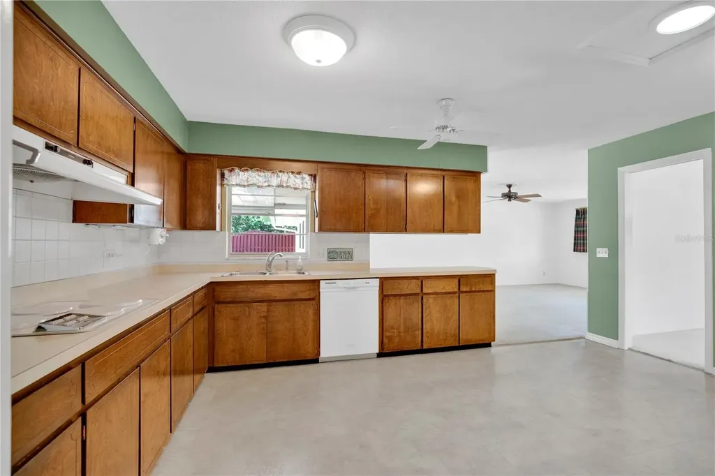 108 Pine Needle Lane Altamonte Springs FL 32714