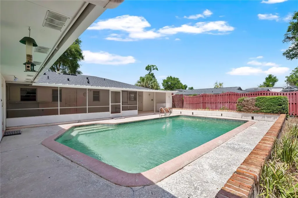 108 Pine Needle Lane Altamonte Springs FL 32714