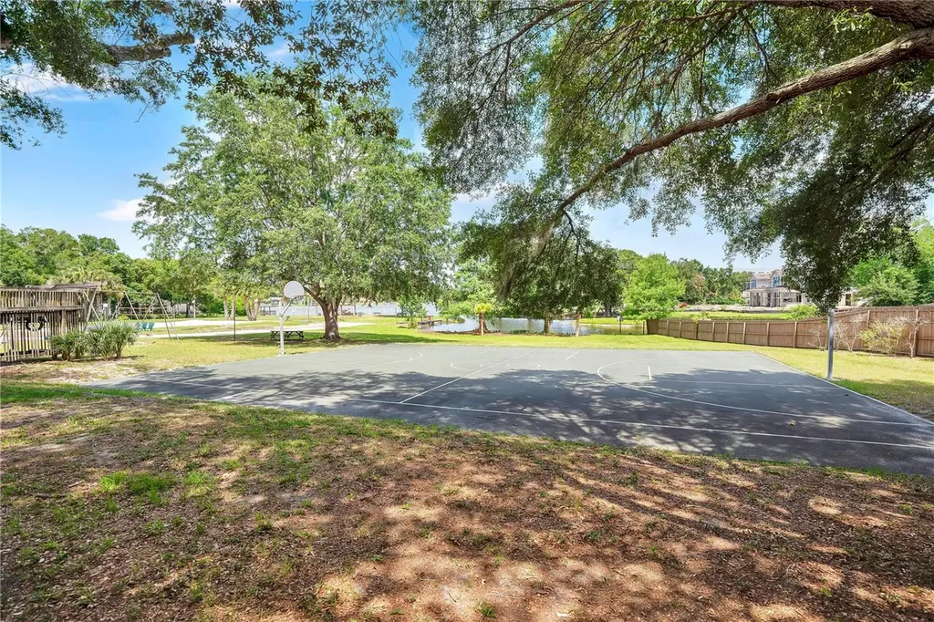 108 Pine Needle Lane Altamonte Springs FL 32714