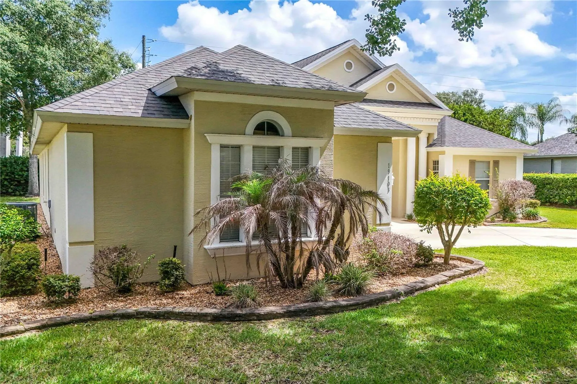 19103 Park Place Boulevard Eustis FL 32736