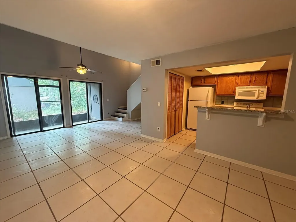 7200 SW 8th Avenue Gainesville FL 32607