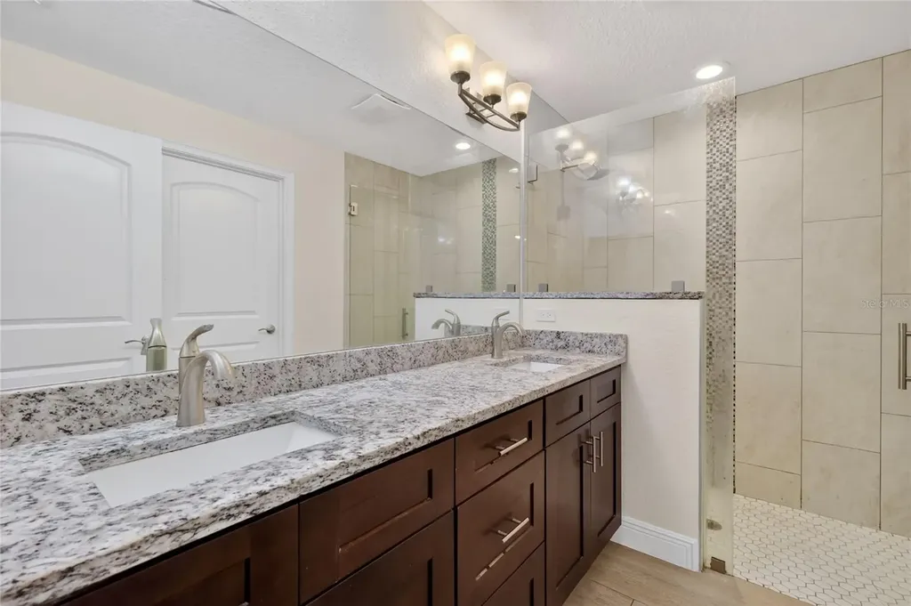 12591 NE 49th Drive Oxford FL 34484