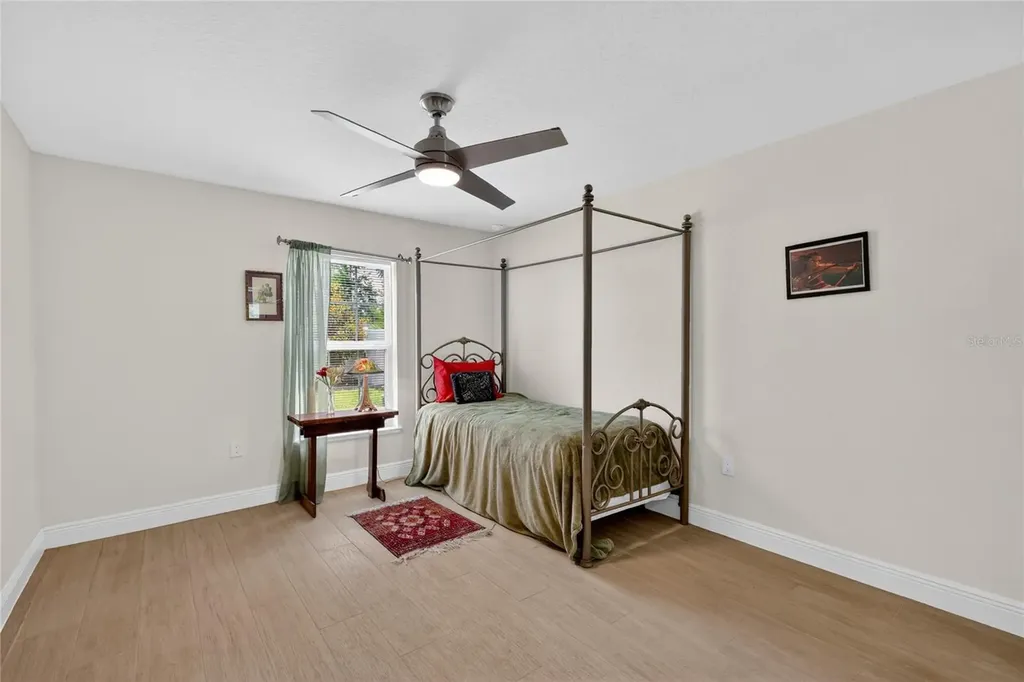 12591 NE 49th Drive Oxford FL 34484