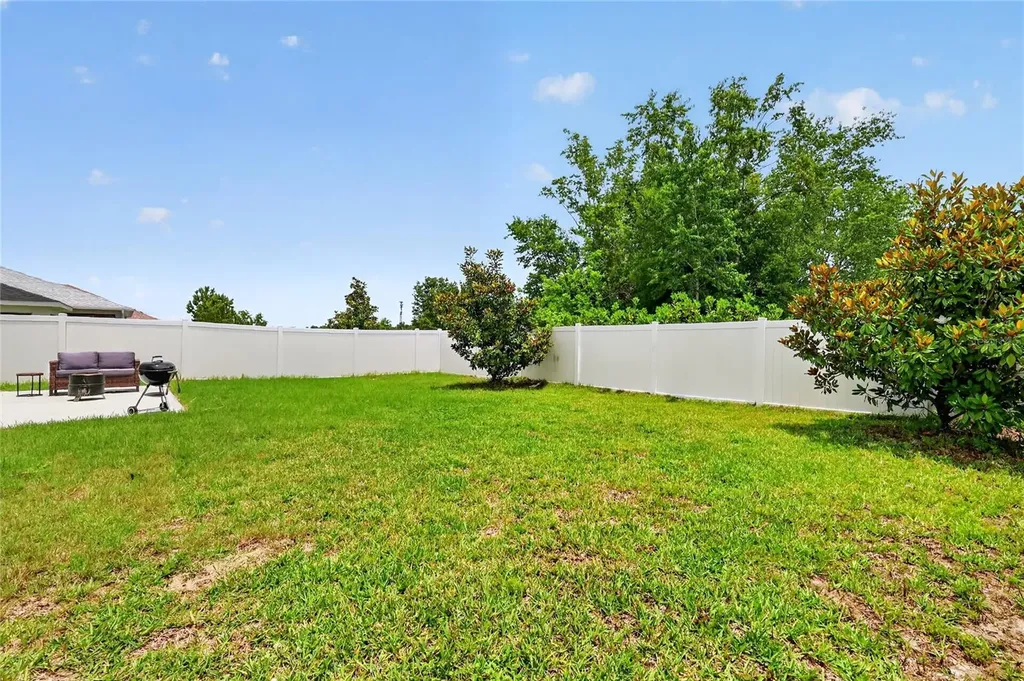 12591 NE 49th Drive Oxford FL 34484