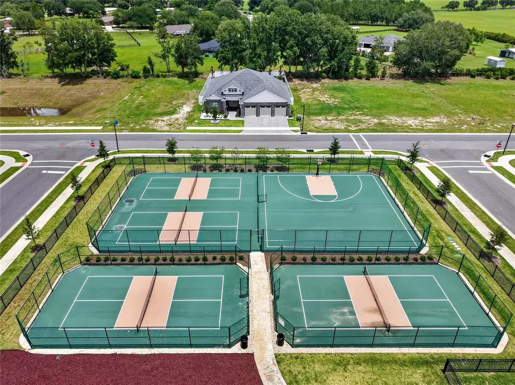 12591 NE 49th Drive Oxford FL 34484