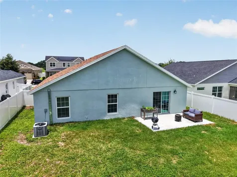 12591 NE 49th Drive Oxford FL 34484