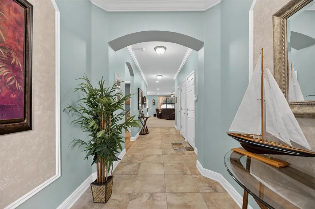 204 Dakota Hill Drive Seffner FL 33584