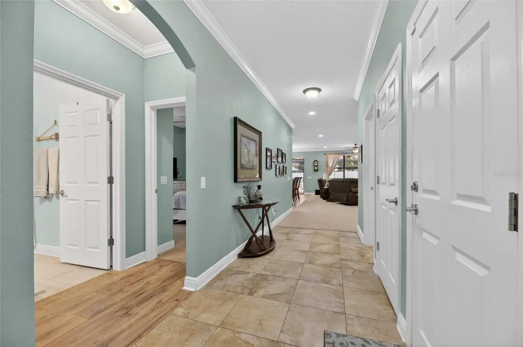 204 Dakota Hill Drive Seffner FL 33584