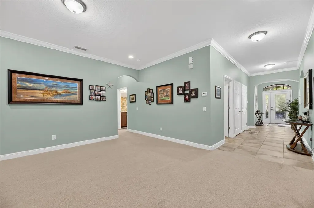 204 Dakota Hill Drive Seffner FL 33584
