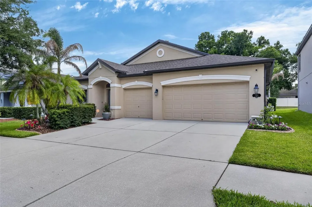 204 Dakota Hill Drive Seffner FL 33584