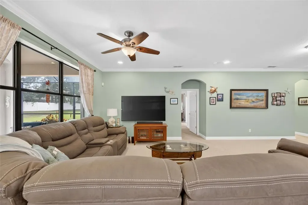 204 Dakota Hill Drive Seffner FL 33584