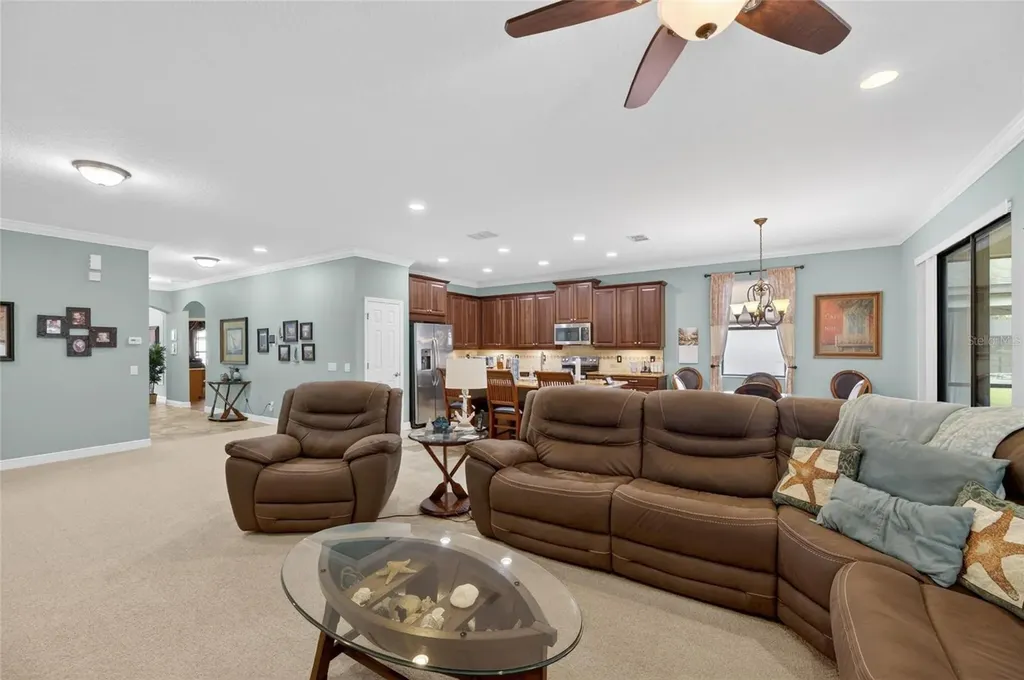 204 Dakota Hill Drive Seffner FL 33584