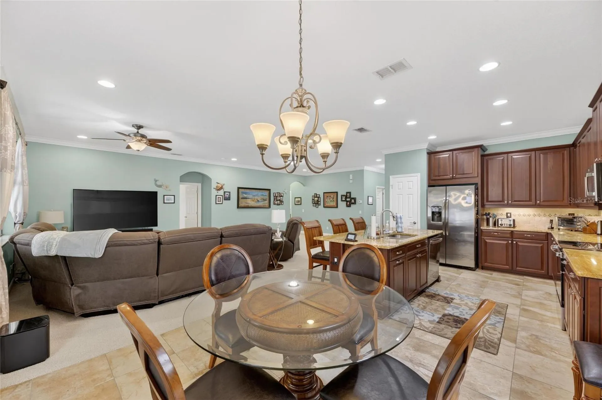 204 Dakota Hill Drive Seffner FL 33584