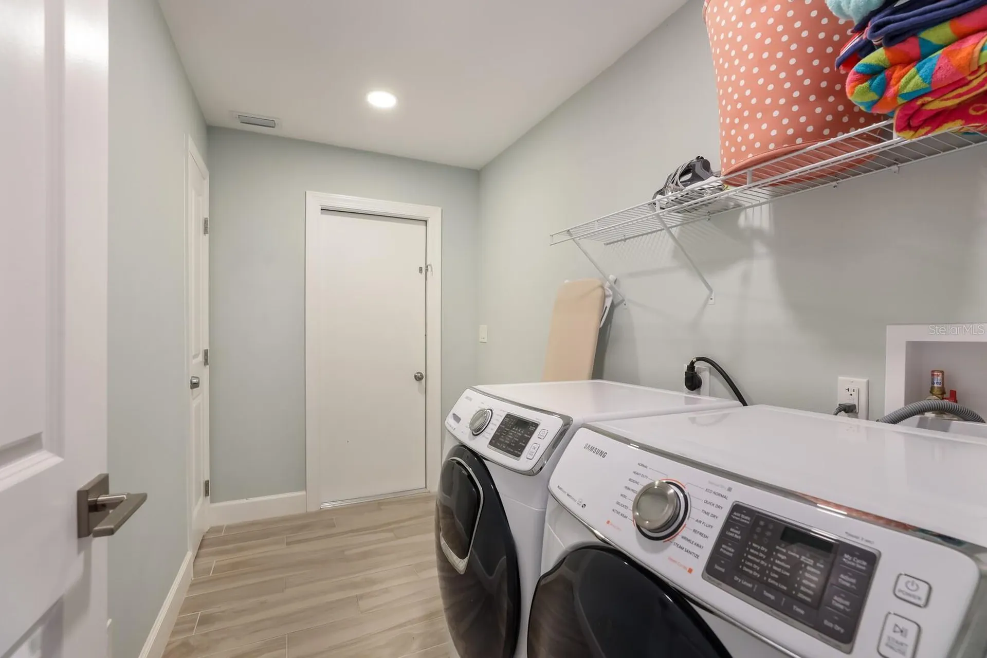 5720 Isanda Place Sarasota FL 34231