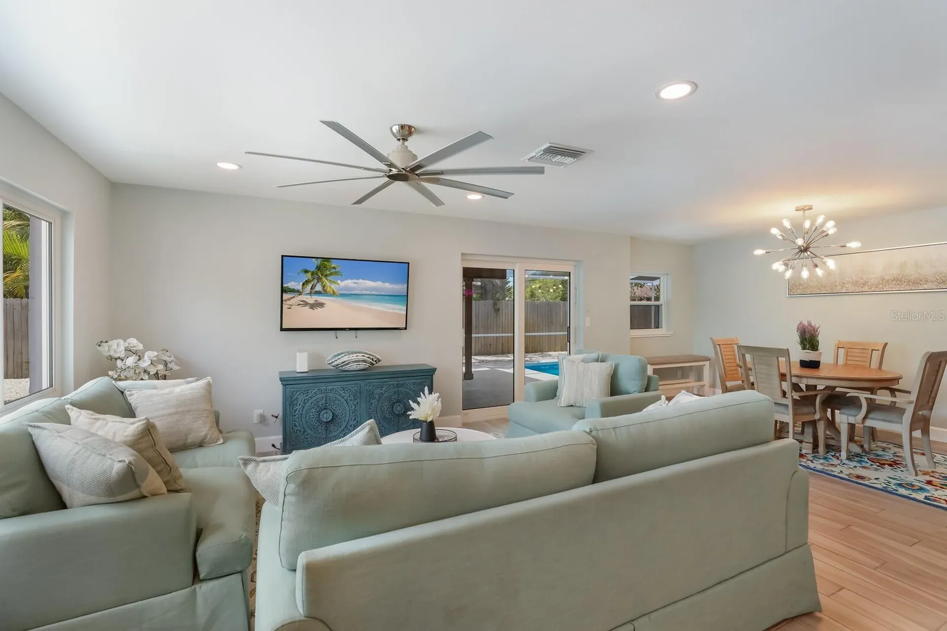 5720 Isanda Place Sarasota FL 34231
