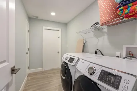 5720 Isanda Place Sarasota FL 34231