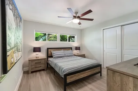 5720 Isanda Place Sarasota FL 34231