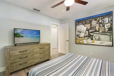 5720 Isanda Place Sarasota FL 34231