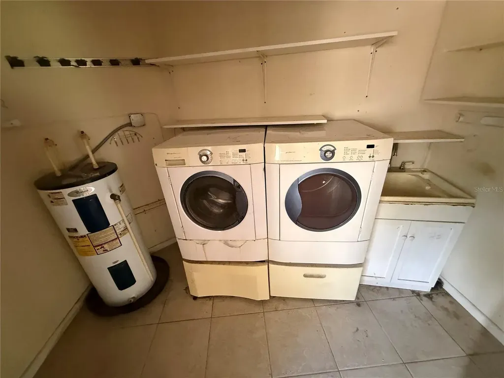 6904 Pinetree Lane E Lakeland FL 33811