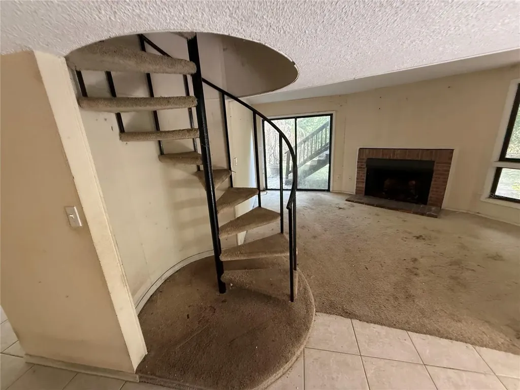 6904 Pinetree Lane E Lakeland FL 33811