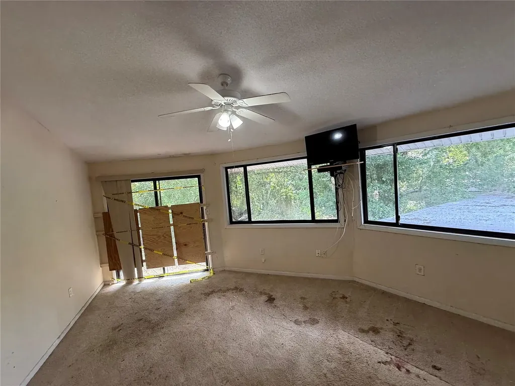 6904 Pinetree Lane E Lakeland FL 33811