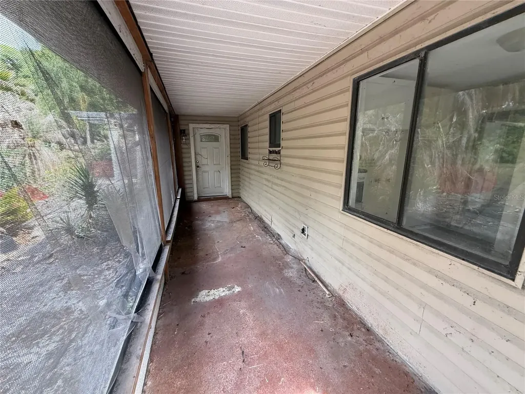 6904 Pinetree Lane E Lakeland FL 33811