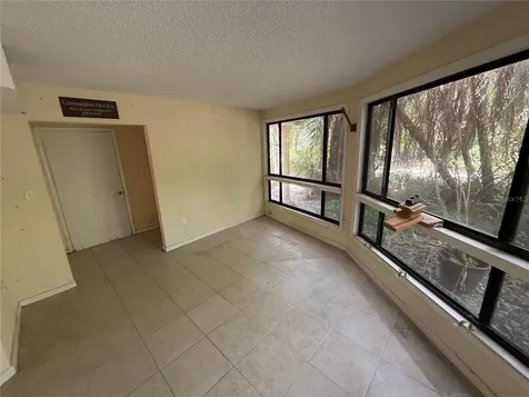 6904 Pinetree Lane E Lakeland FL 33811