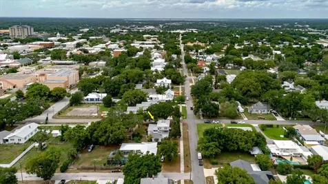 605 S Jackson Avenue Bartow FL 33830