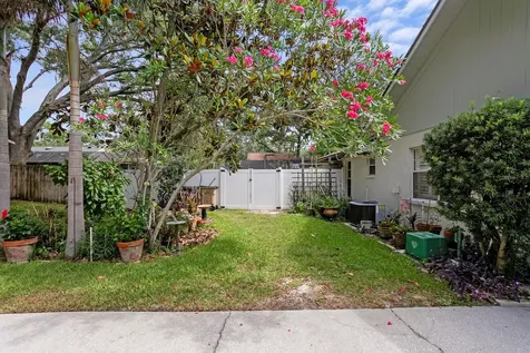 6314 E 112th Avenue Tampa FL 33617